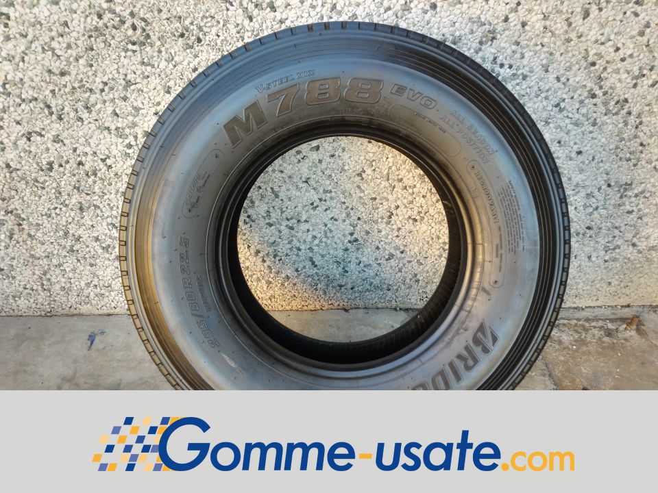 Thumb Bridgestone Gomme Usate Bridgestone 295/80 R22.5 154/149M V-Steel Mix M 788 Evo M+S (8.28mm) Riscolpite pneumatici usati Estivo_1